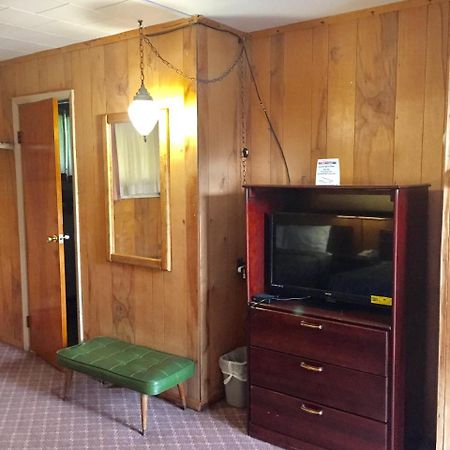 Westmoreland Travel Inn מראה חיצוני תמונה