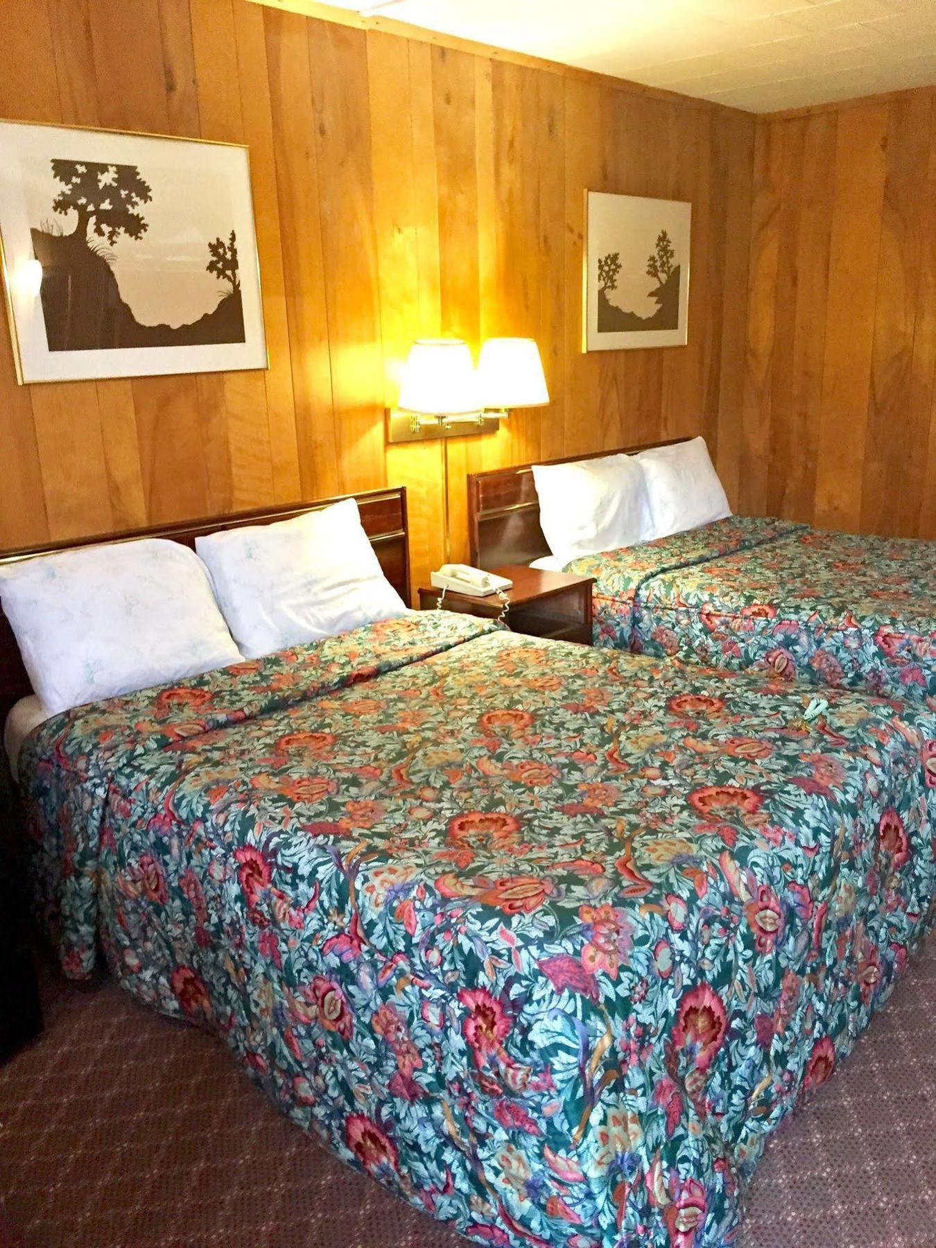 Westmoreland Travel Inn מראה חיצוני תמונה